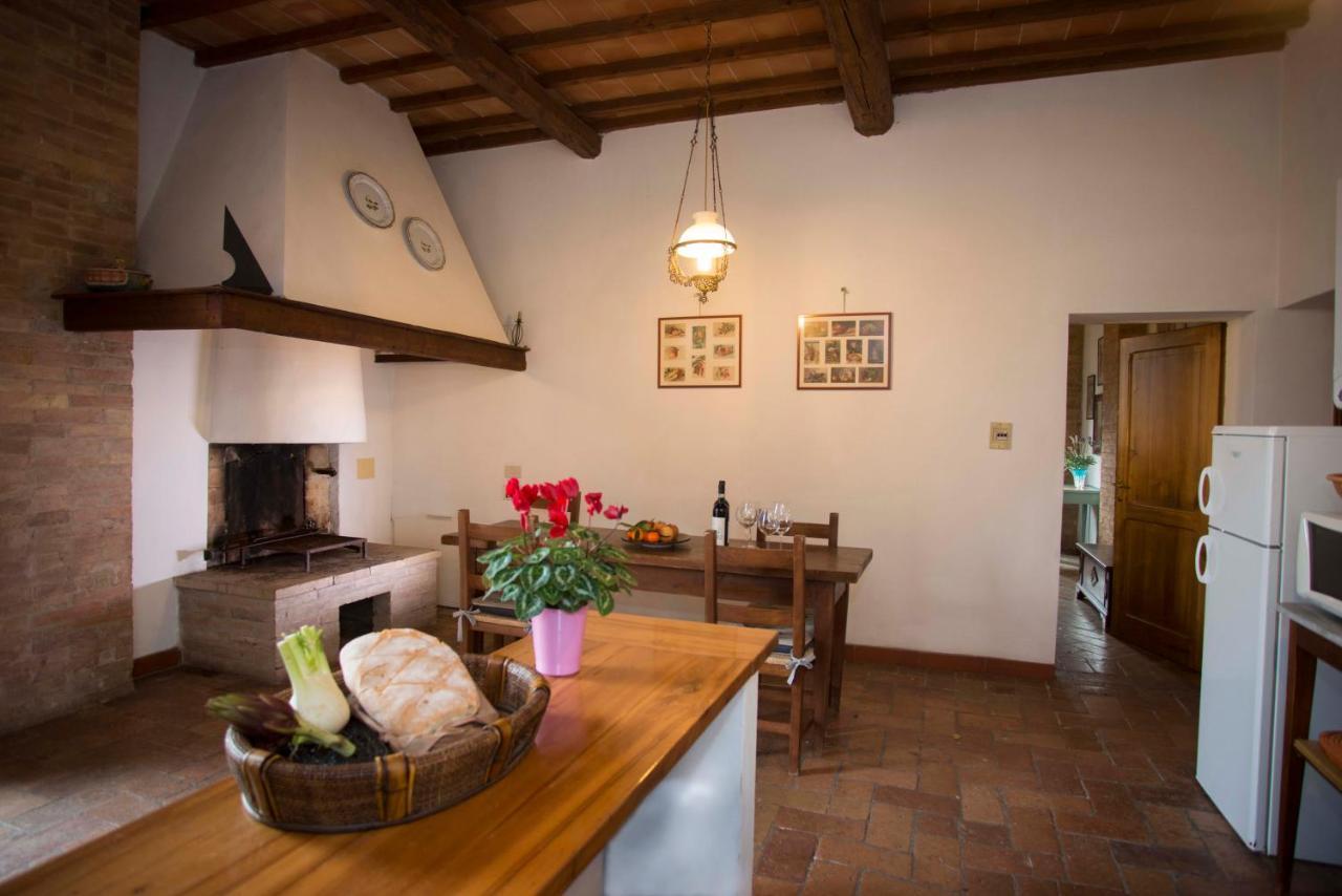 Agriturismo Poggiarellino - Монтальчино Екстер'єр фото